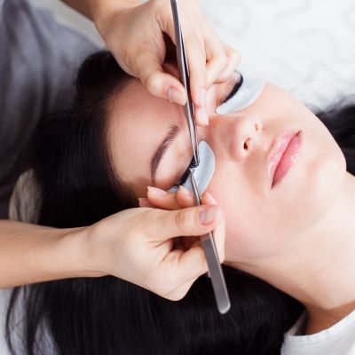 Tutto quello che c’è da sapere sulla laminazione delle ciglia